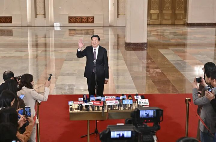 这是国家体育总局局长高志丹接受媒体采访。新华社记者 李鑫 摄