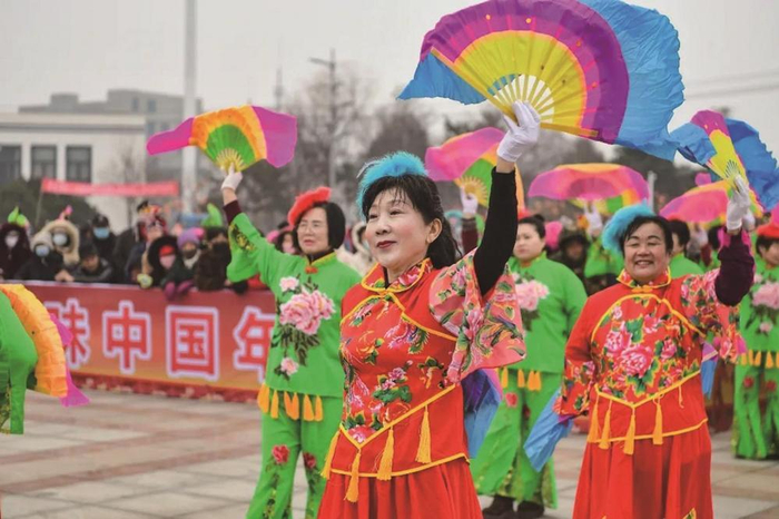     图为秧歌汇演现场。              赵柏林 摄