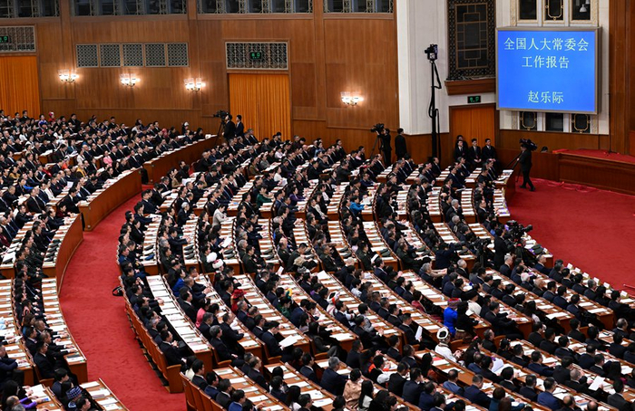 3月9日，十四届全国人大四次会议在北京人民大会堂举行第二次全体会议。新华社记者 程婷婷 摄