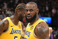 夸梅：不给艾顿球就别指望他抢板&amp;跑动 詹姆斯回来他没啥出手机会