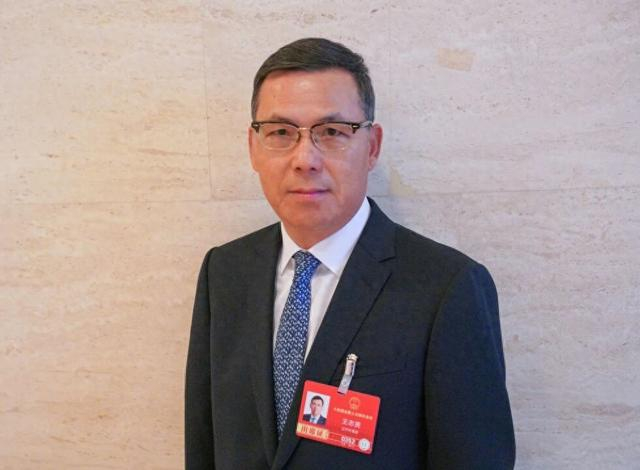 全国人大代表、辽港集团原党委书记王志贤