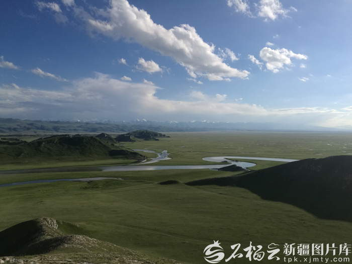 和静县巴音布鲁克草原美景（资料图片）。