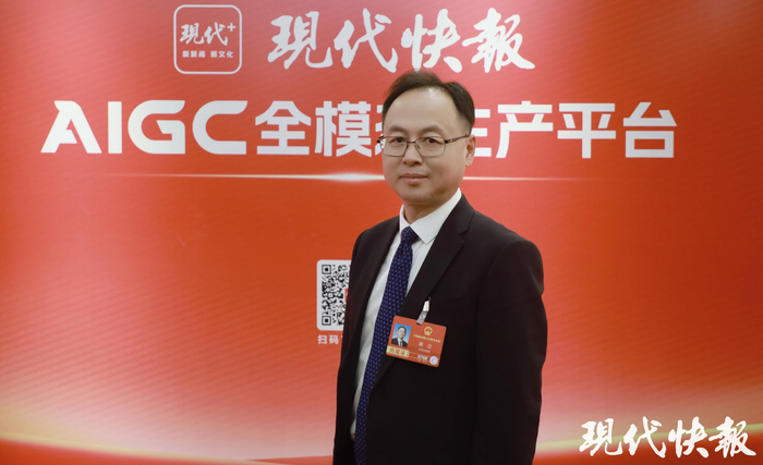 蒋立代表
