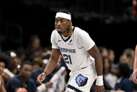 师傅什么工作？马沙克半场11分48秒3犯规 其他数据挂零