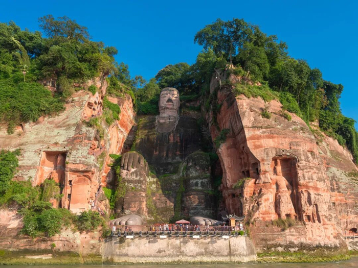 乐山大佛。图源：视觉中国