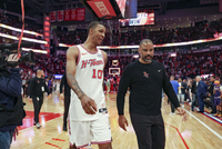 乌度卡谈小贾：对手包夹申京他是受益者 他打出了侵略性