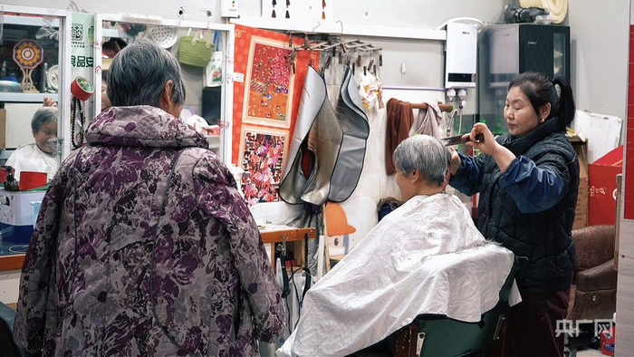 杨秀兰的理发店（央广网记者  吕倩媛  摄）