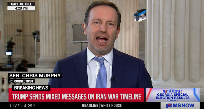 克里斯·墨菲说，美伊冲突是以色列逼的美MS Now新闻频道节目截图