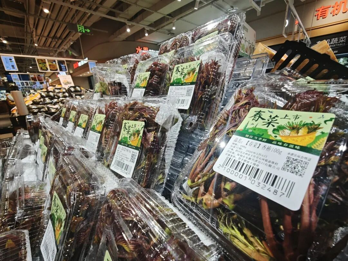 超市春菜品类丰富