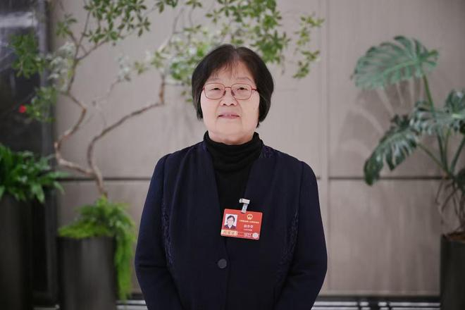 ▲全国人大代表、编剧赵冬苓 受访者供图