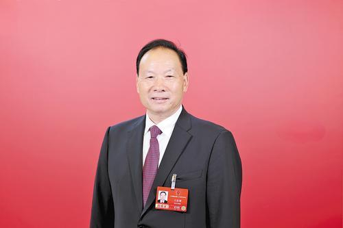     王连增代表。 本报记者 赵海江摄