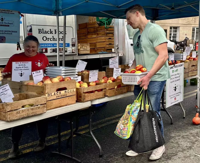 如果伊朗冲突推高能源价格，并蔓延至核心通胀，通胀仍将是美国经济的一个现实风险。 摄/金焱