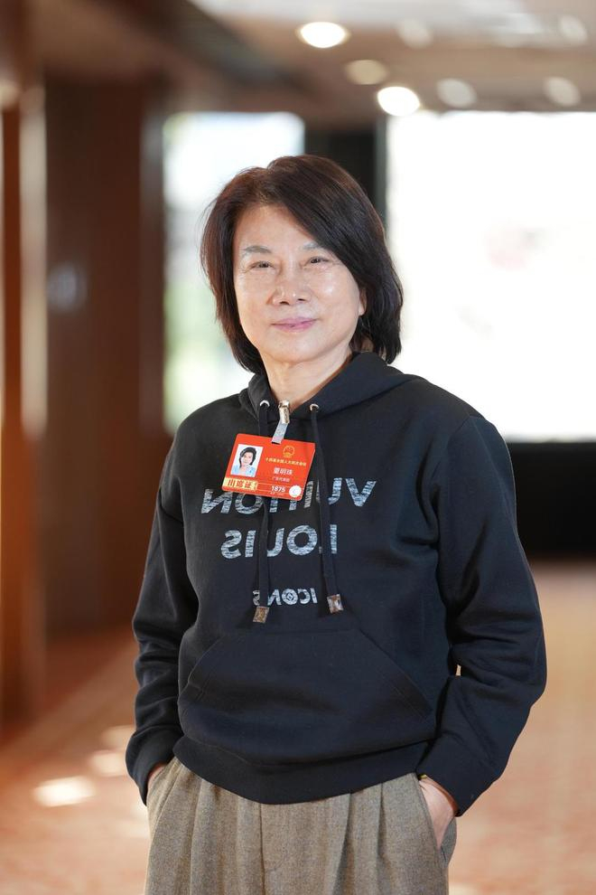 ▲全国人大代表、格力电器董事长董明珠 红星新闻记者 张炎良 摄