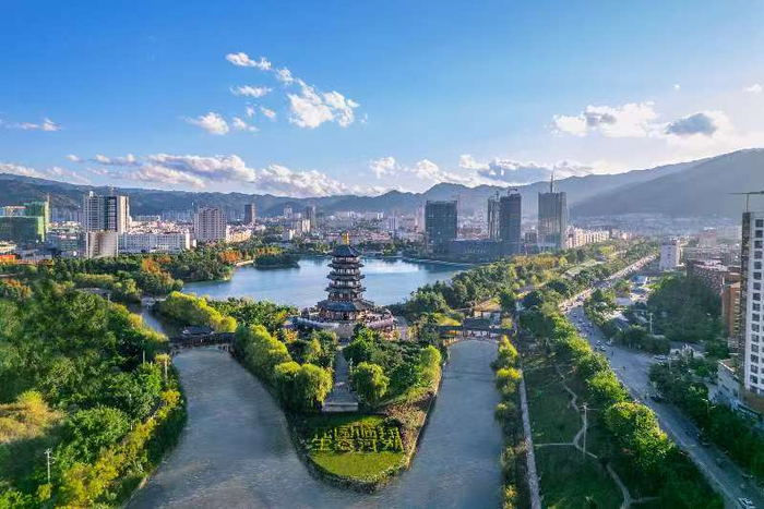 临翔区主城区。中共临沧市委宣传部供图