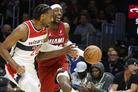 文胖：科蜜不乐意看到有人超科比 总决赛为湖人而战可能勉强同意