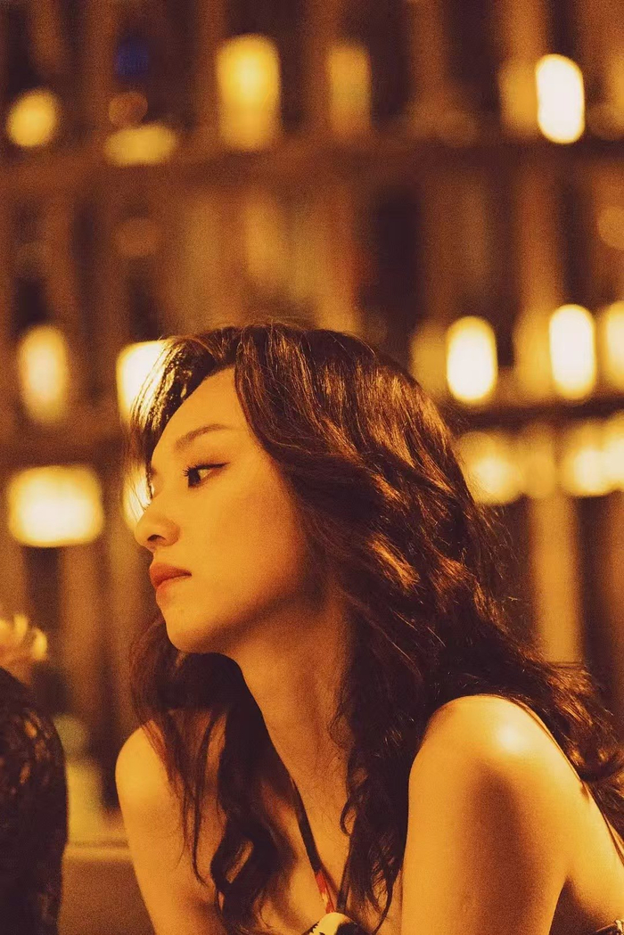 王丹妮饰演Coco。