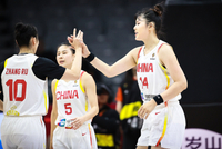 中国女篮面对小组赛最弱对手 主力中锋找状态+锻炼新人
