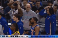 冲起来拦不住！阿努诺比后场一条龙单臂隔扣米卡·波特打停