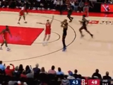 让人陌生！杜兰特追身三分球出手偏得离谱&直接砸板