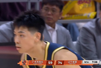 时隔688天回归！崔永熙背打赵继伟中距离命中拿下广东生涯首分！