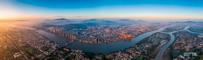 龙海城区全景（央广网发  易欣  摄）