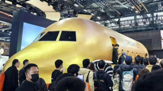 追觅展会现场 | 图片来源：极客公园