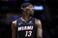 全面但效率低！阿德巴约15投6中&amp;三分6中2 得到20分7板1助4断2帽