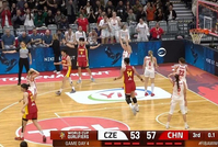 神来之笔！4.9秒陈玉婕反击一条龙 倚住防守天勾压哨打板命中