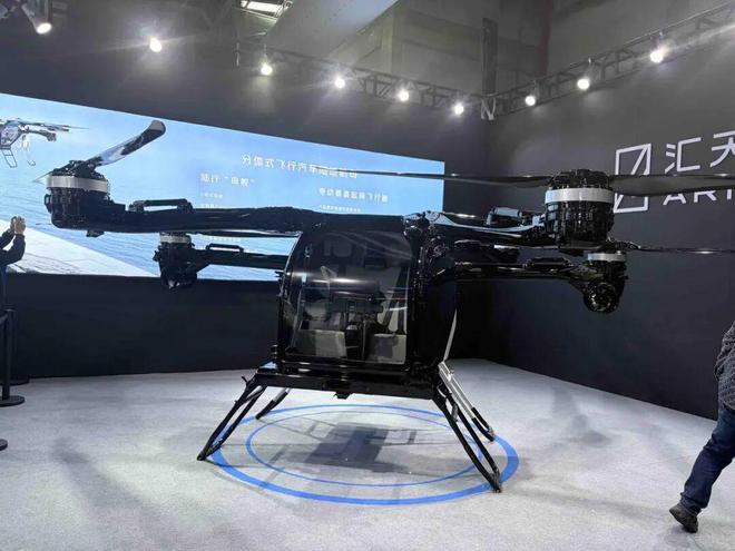 小鹏汇天展会现场 | 图片来源：极客公园