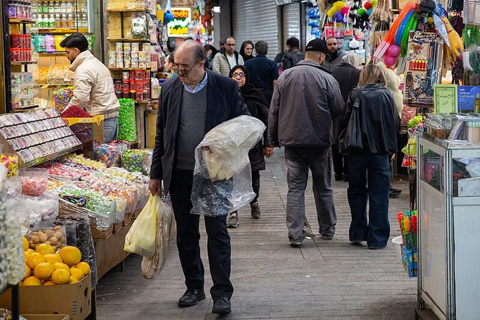 △当地时间3月14日，伊朗首都德黑兰。图源：央视新闻