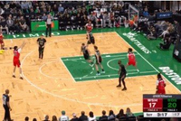 来者何人？武克切维奇替补1分钟3记三分球个人9-0追平绿军