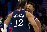 一波流带走？格莱姆斯反击欧洲步换手上篮 连得10分打停开拓者