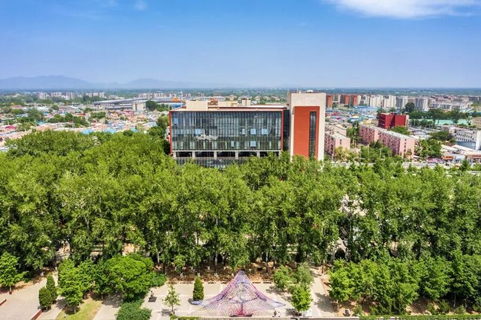 北京工业大学耿丹学院。图源：学校官网