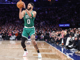 万箭齐发！凯尔特人半场三分球24中13 命中率超过50%！