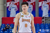 还在找状态！张宁替补出战22分钟10中3得6分4篮板 三分5中0