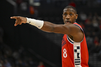 乘胜追击！克里斯·邓恩三分也有 快船打出13-1开局