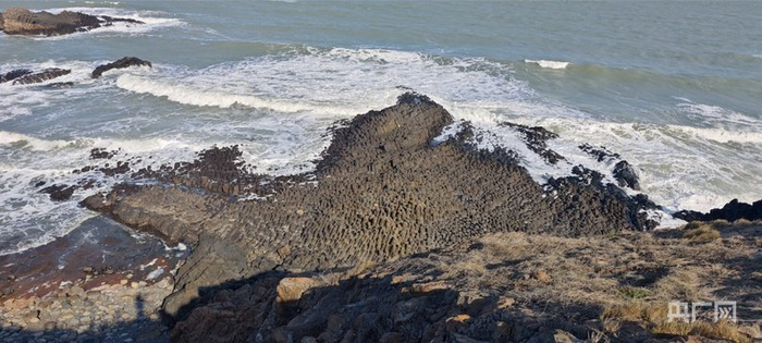 白塘湾旅游区内的“海底兵马俑”（央广网记者  张子剑  摄）