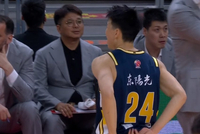 复出第二场！崔永熙身后掏球吃到第5犯毕业 拿到11分正负值+30