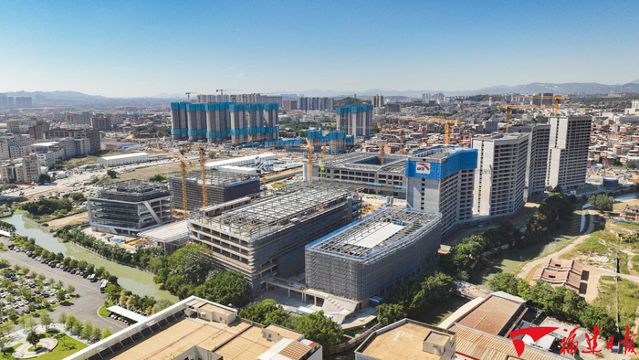 安踏全球创新产业园项目建设现场。图源：福建日报记者 肖蔚男 摄