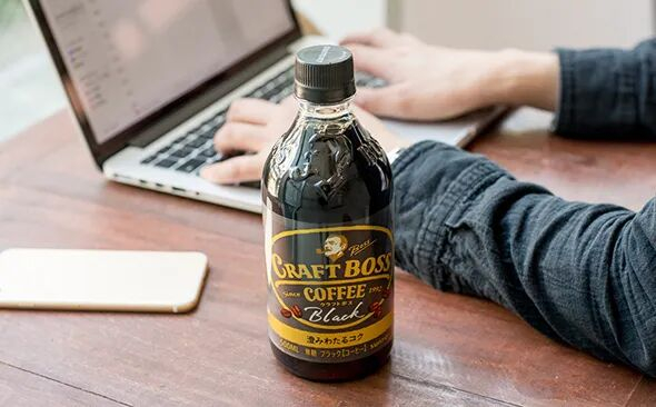 三得利Craft Boss咖啡，产品定位是适合工作时饮用