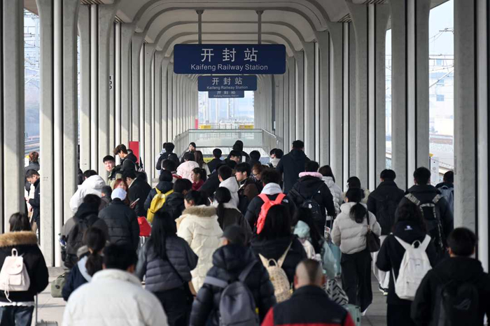 栗璋鹏  摄