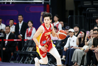 杨舒予发博：继续继续 全明星见 我怎么一张照片都没有