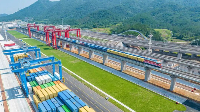 图为宁波舟山港位于义乌的第六港区，义乌（苏溪）国际枢纽港。宁波舟山港集团供图