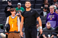 昨日战绿军！布克上脚俄勒冈大学PE配色Book 2！