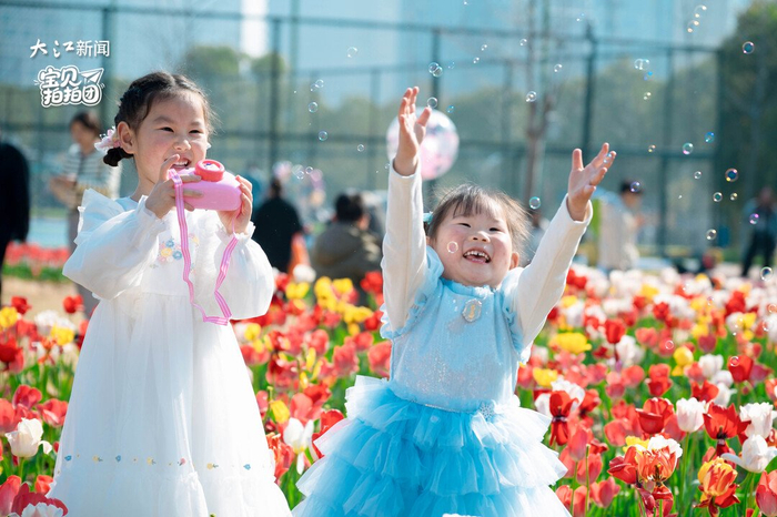 大江公益摄影师 邓坚 摄