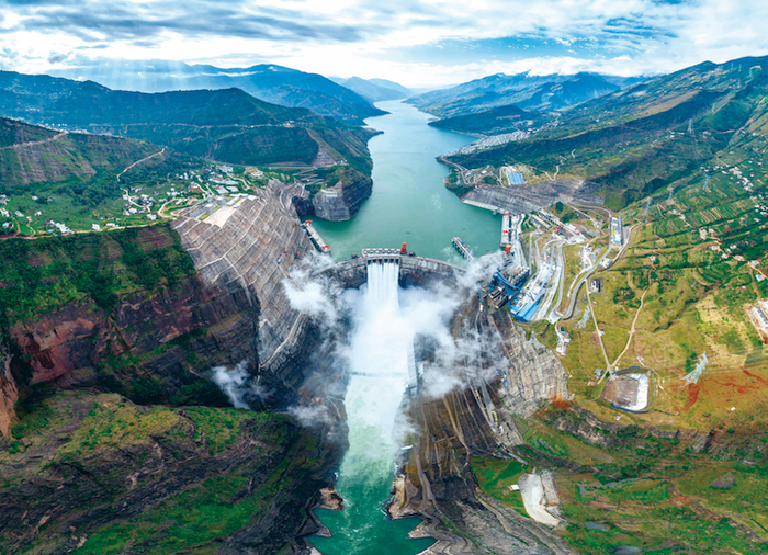 白鹤滩水电站——全球第二大水电站，创下在建规模、地下洞室群规模、单机容量1000兆瓦等多项世界第一
