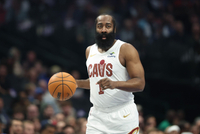 米切尔因左眼挫伤缺席！骑士首发：哈登 梅里尔 泰森 韦德 莫布里