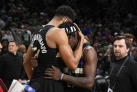 名记：字母哥曾向霍勒迪坦言 自己和雄鹿非常怀念他的防守&amp;领导力