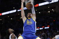 科尔：波津退场后我们失去了能拉开空间的5号位 下半场彻底崩盘了