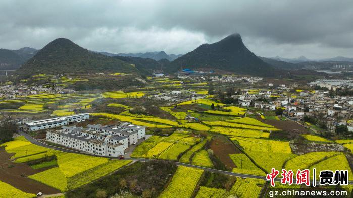 卫城镇犀牛村一隅。陆劲松摄